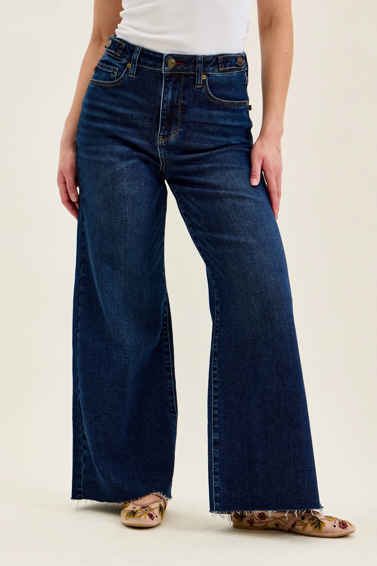Judy Blue Petite Retro Wide