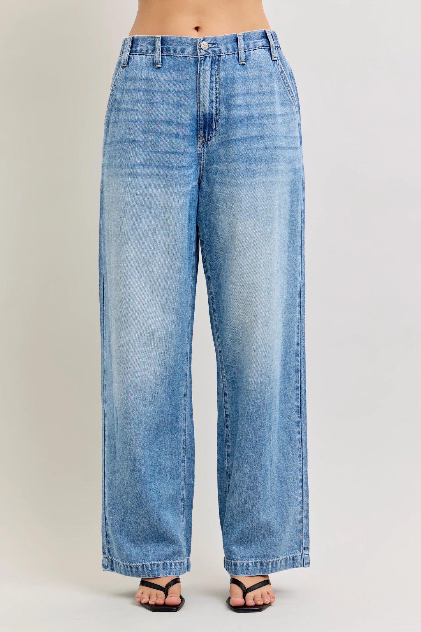 Judy Blue Featherweight Baggy