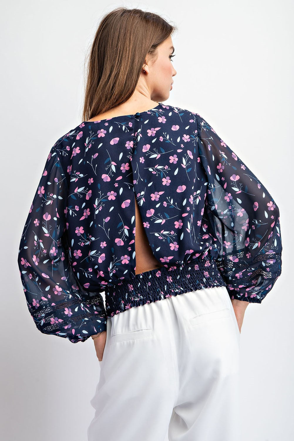 Blooming Keyhole Top