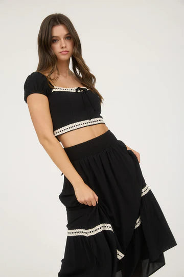 CONTRAST LACE TRIM SMOCKED WAIST MIDI SKIRT