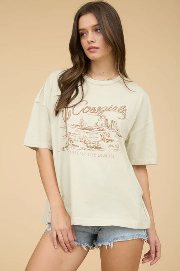 COWGIRLS T-SHIRT