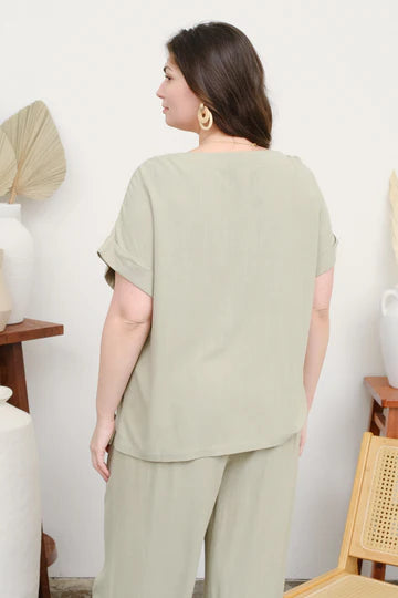 BOXY CUT LINEN TOP