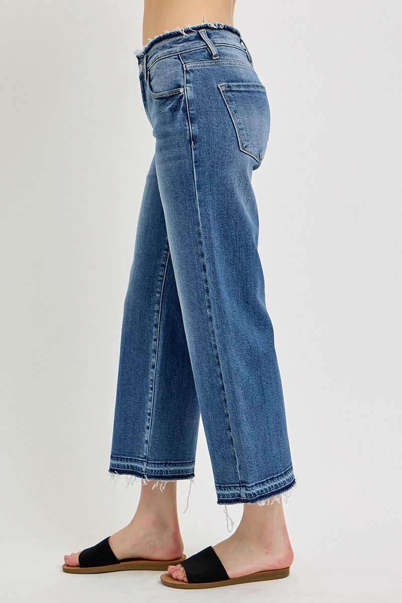 RISEN CROP SHADOW HEM JEANS