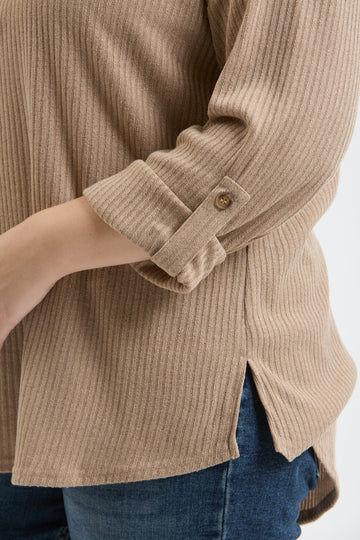 TAB SLEEVE HENLEY KNIT TOP