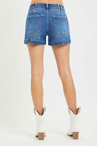 Risen Seam Shorts-Mid