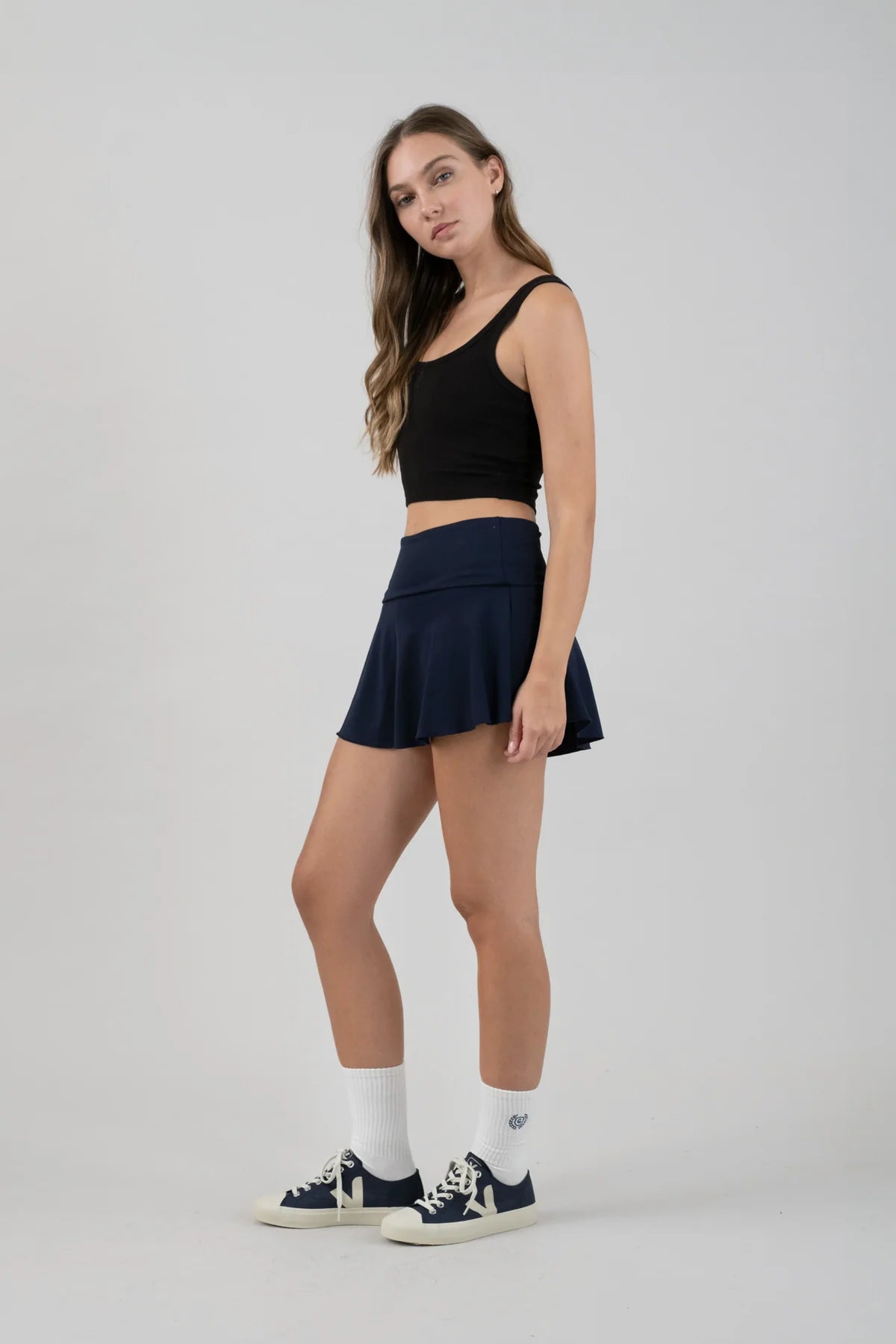 CROPPED TANK TOP