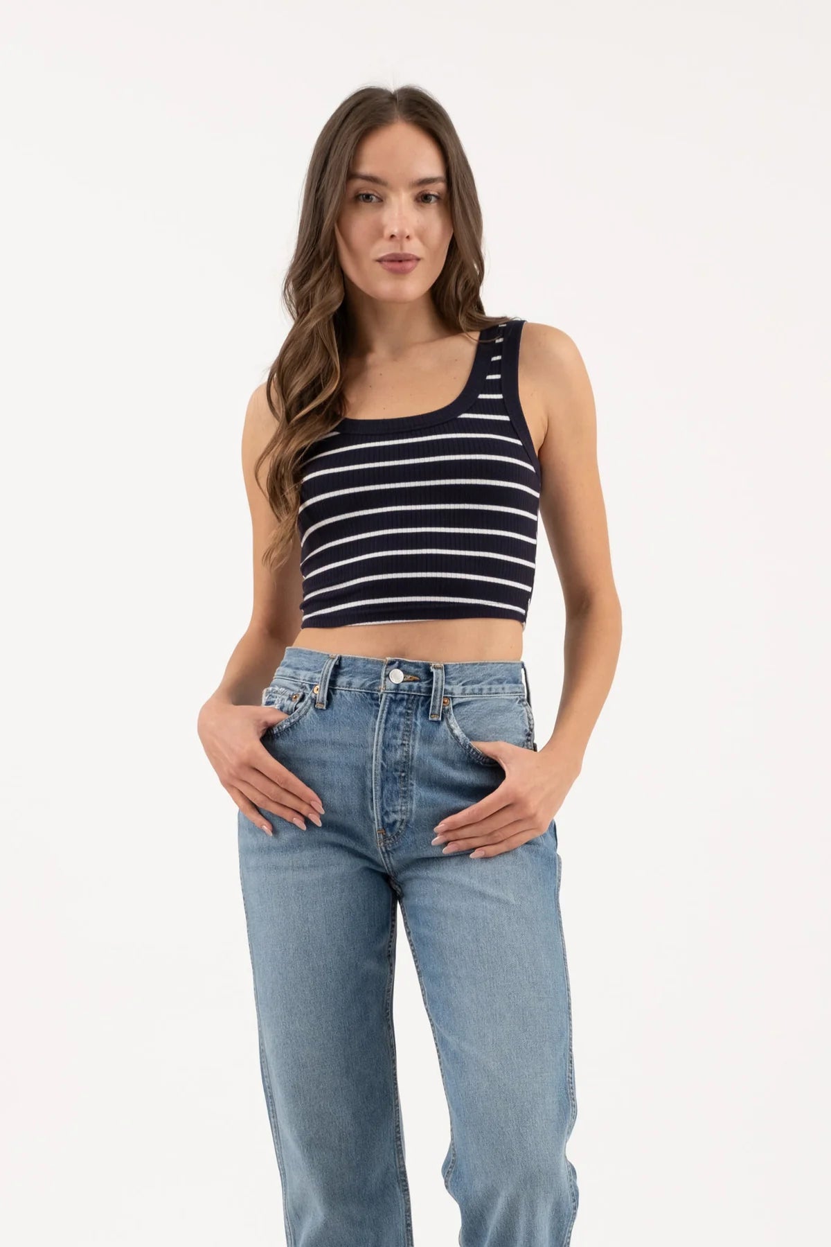 STRIPE SLEEVELESS KNIT