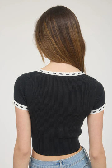 Detail Stitch Crop
